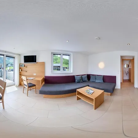 شقة Haus Emilia Am Faschinajoch *